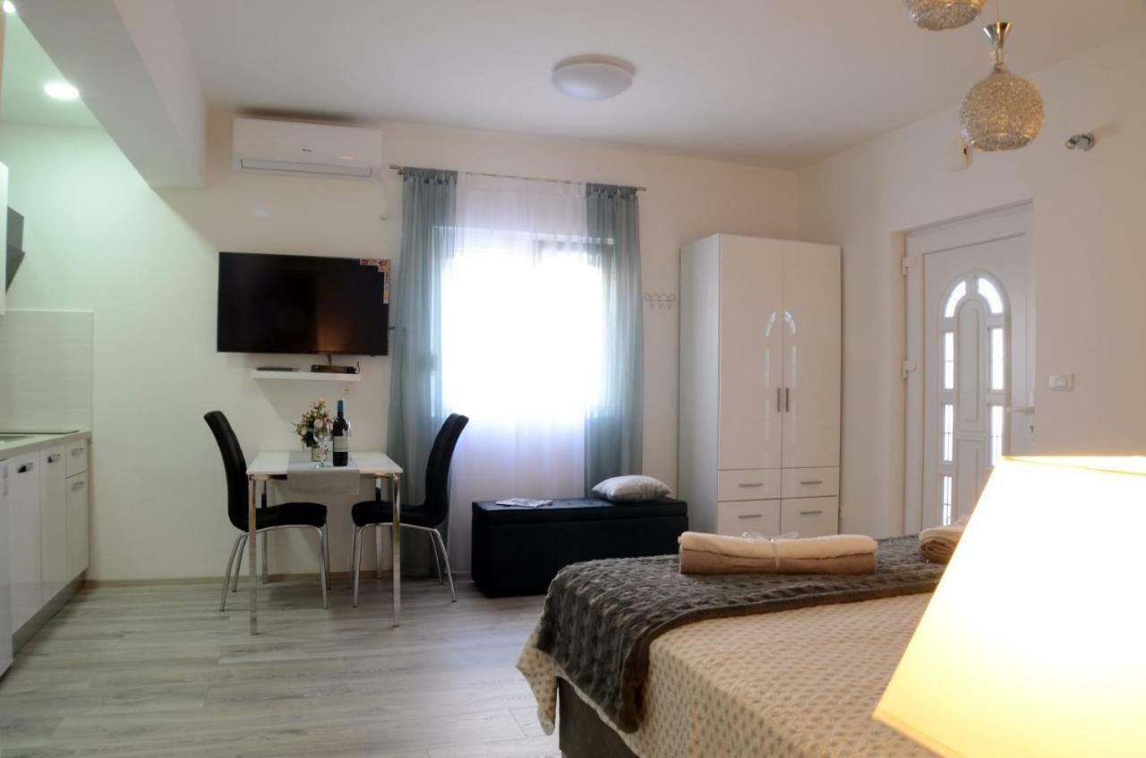 Apartments La Luna Zadar Exterior foto